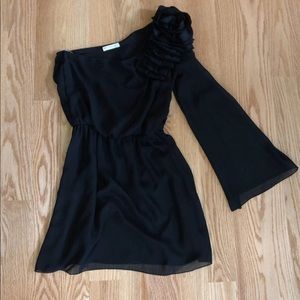 Agaci dress black flower one shoulder